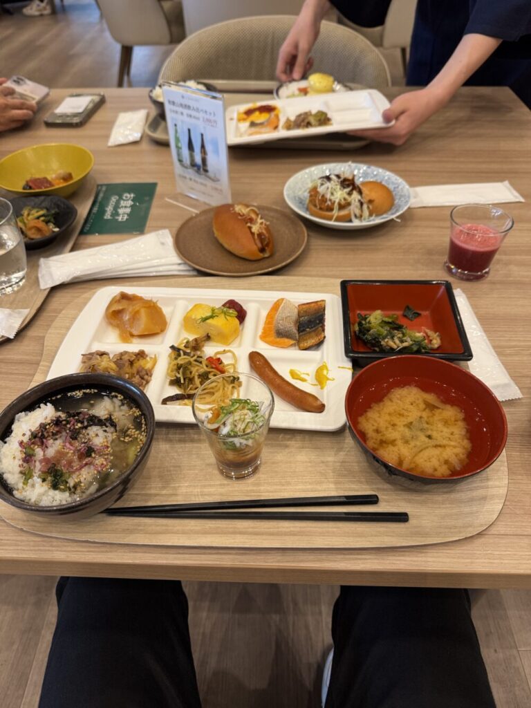 家族でいただいた朝食ビュッフェの料理