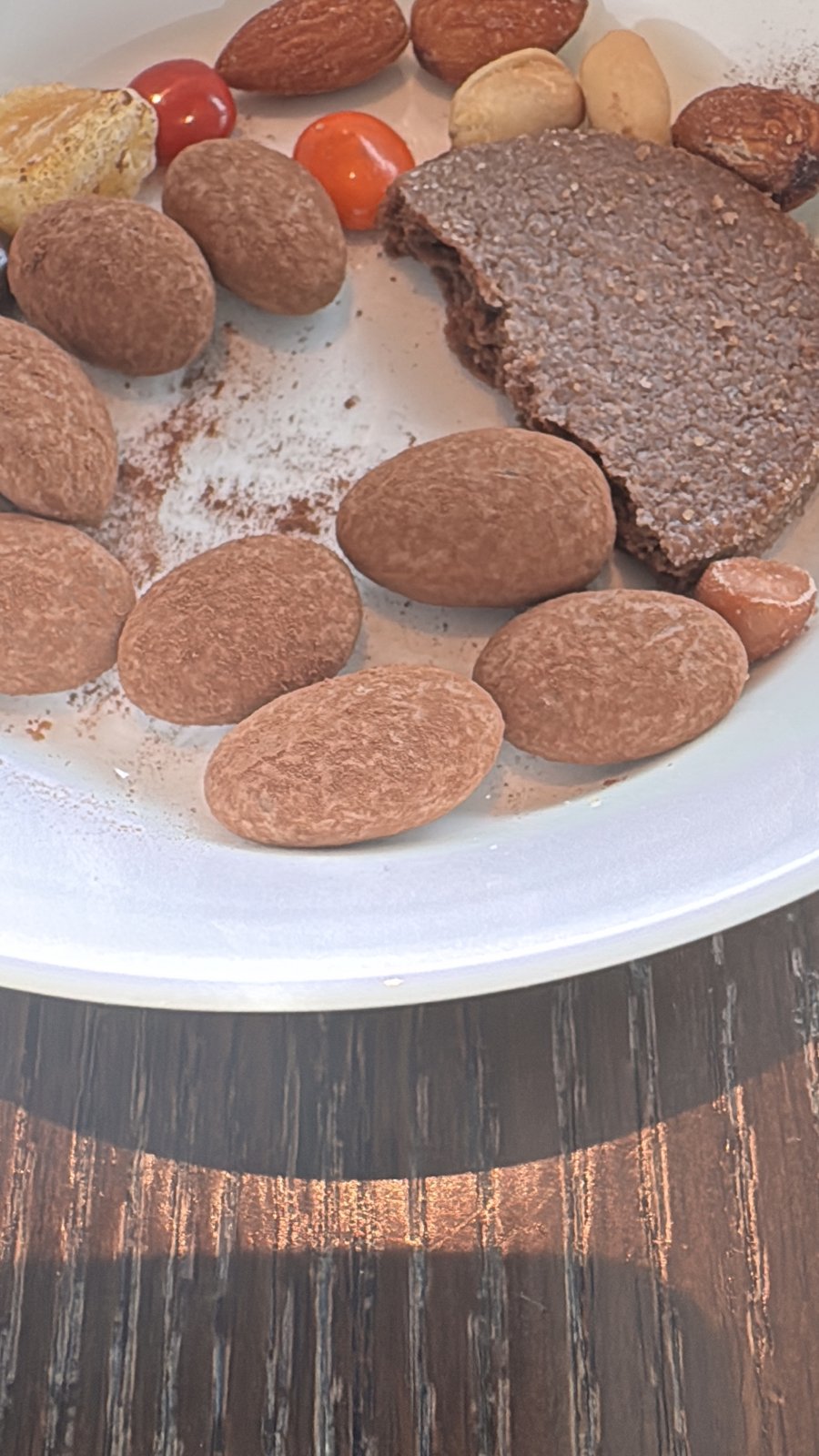 アーモンドチョコは絶品
